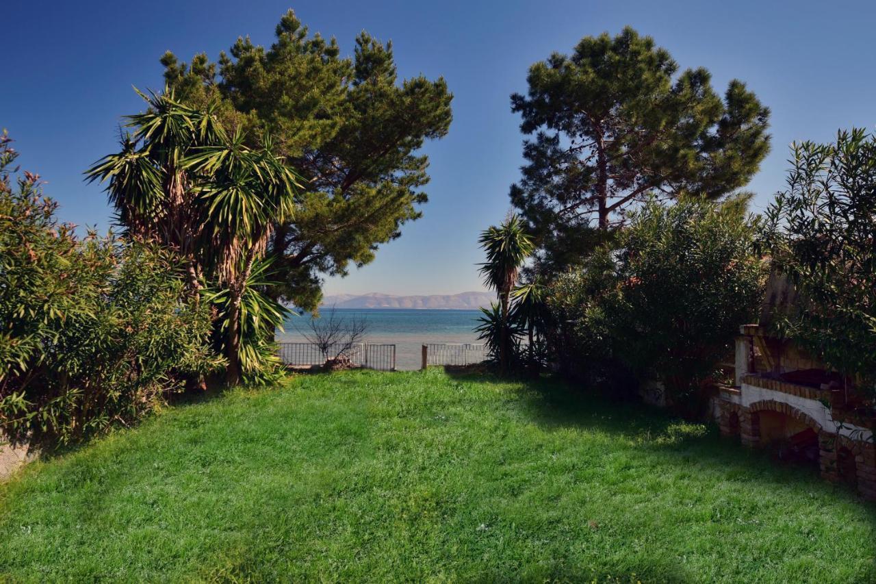 Villa By The Sea - Βίλα Πάνω Στη Θάλασσα Kavos Exterior photo