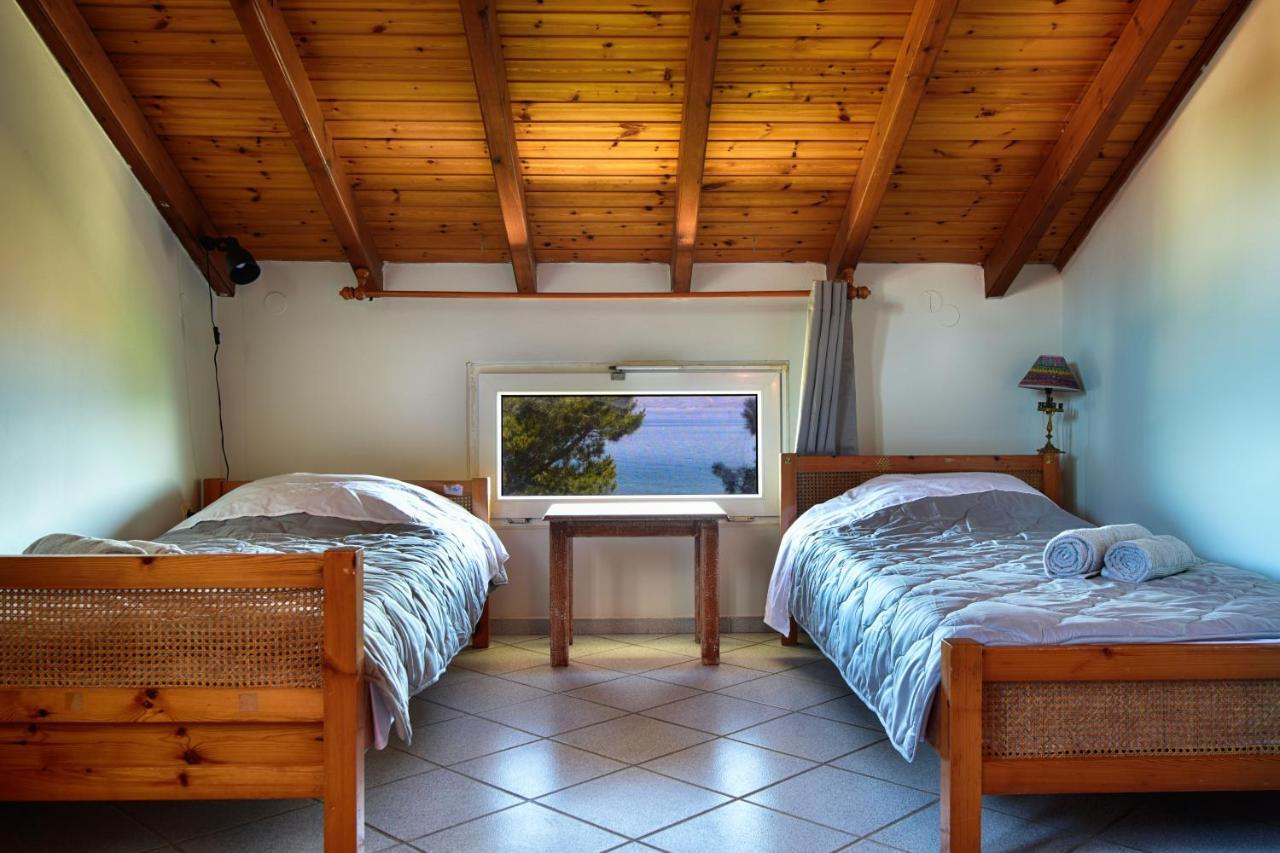 Villa By The Sea - Βίλα Πάνω Στη Θάλασσα Kavos Exterior photo