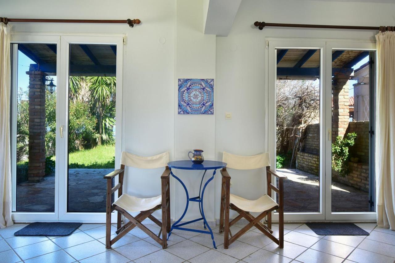 Villa By The Sea - Βίλα Πάνω Στη Θάλασσα Kavos Exterior photo